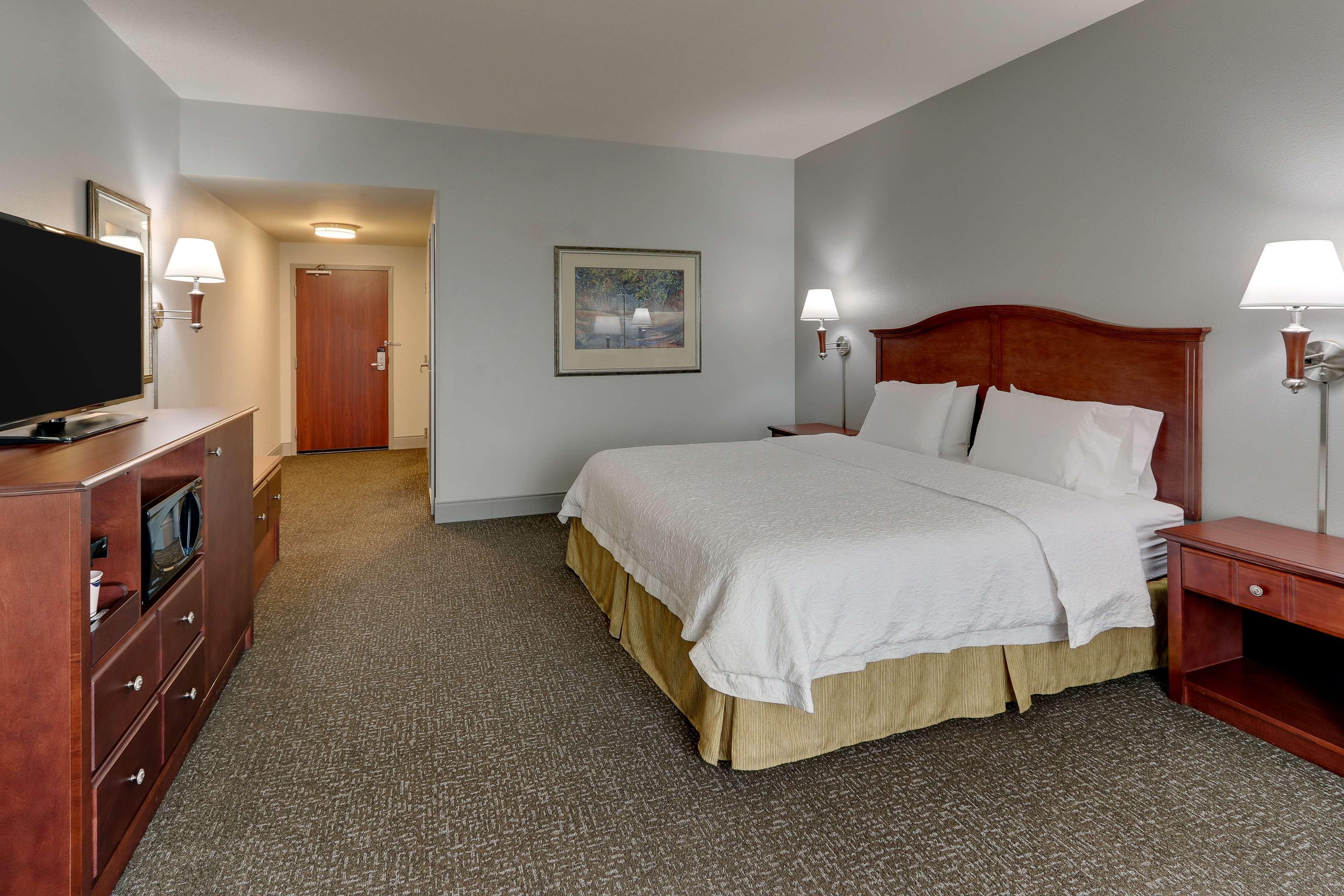 Hampton Inn & Suites Indianapolis-Airport Экстерьер фото